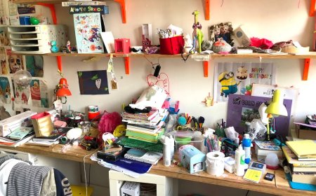 De staat slaapt ook in een rommelkamer