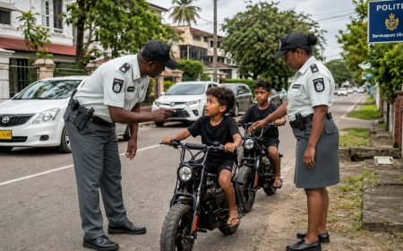 Monorath: jonge kinderen op e-bikes worden van de weg gehaald