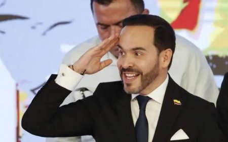 Nieuwe president van Colombia keurt uitlevering van rebellenleiders aan VS goed