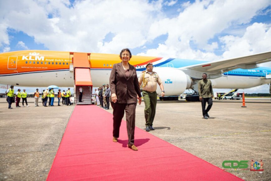 PRESIDENT KIEST NIET VOOR NATIONAL CARRIER
