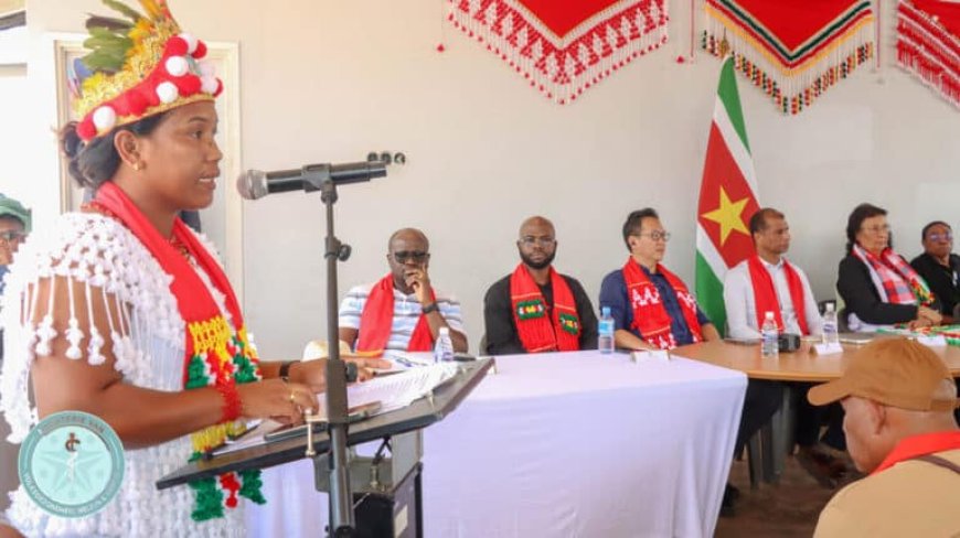 Regeringsdelegatie bezoekt Pikin Saron en dorpen langs Saramaccarivier
