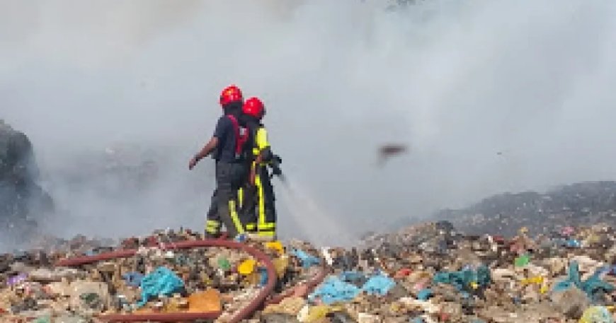 Ornamibo stikt in eigen afval
