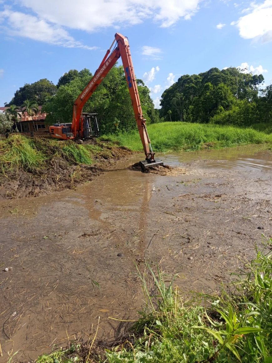 LVV pakt jarenlange onderhoudsachterstand waterwegen Lelydorp aan