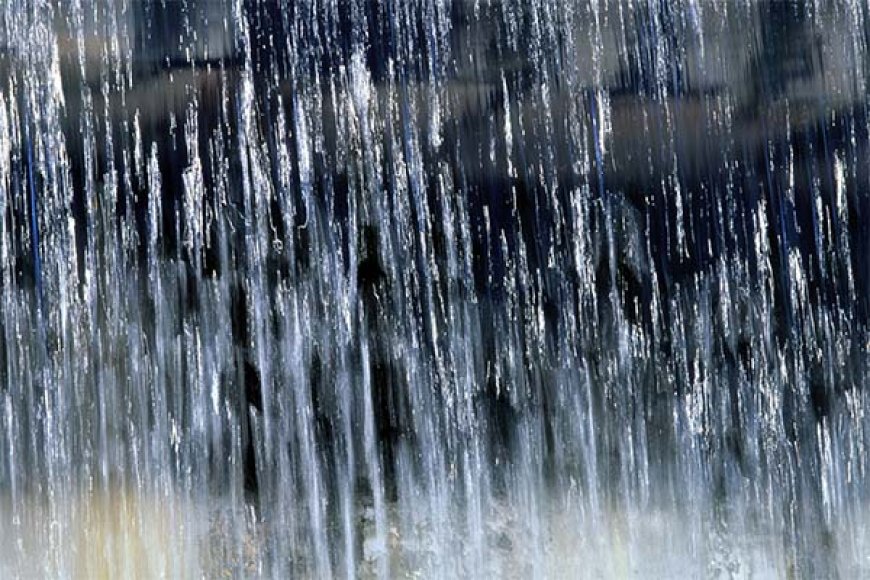 Stevige regen- en onweersbuien verwacht in binnenland