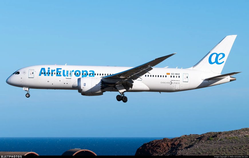 Cockpitschade dwingt SLM-vlucht terug naar Schiphol