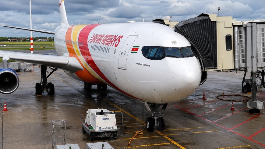 Vlucht Surinam Airways keert terug naar Schiphol na schade aan cockpitraam