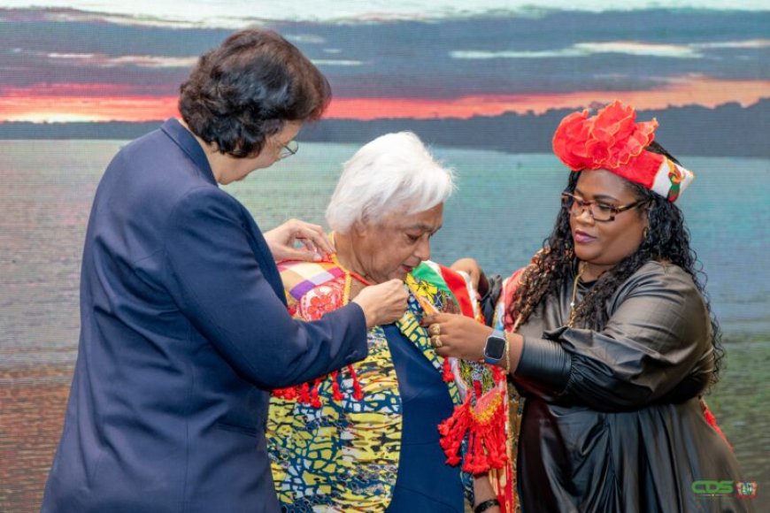 President benadrukt eenheid en broederschap tijdens symposium Heritage Month