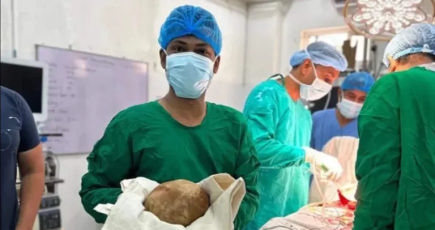 Opmerkelijk – Blaassteen van 3,1 kilogram aangetroffen bij Sri Lankaan