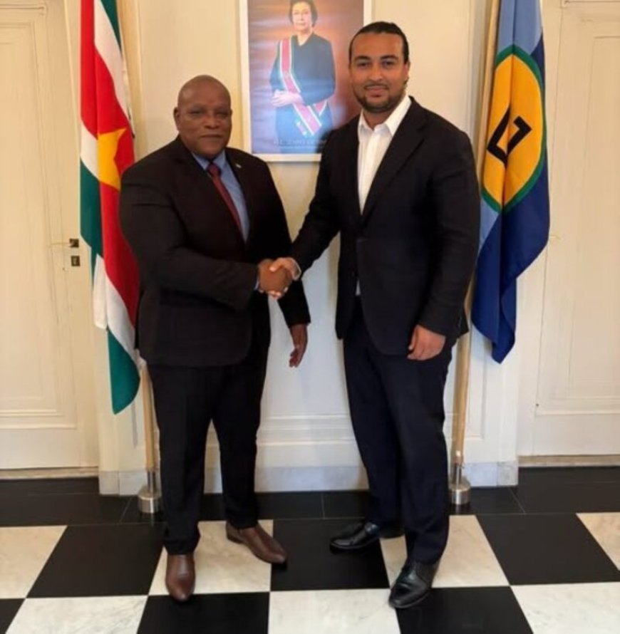 Hoopvolle ontmoeting Don Ceder met Surinaamse ambassadeur