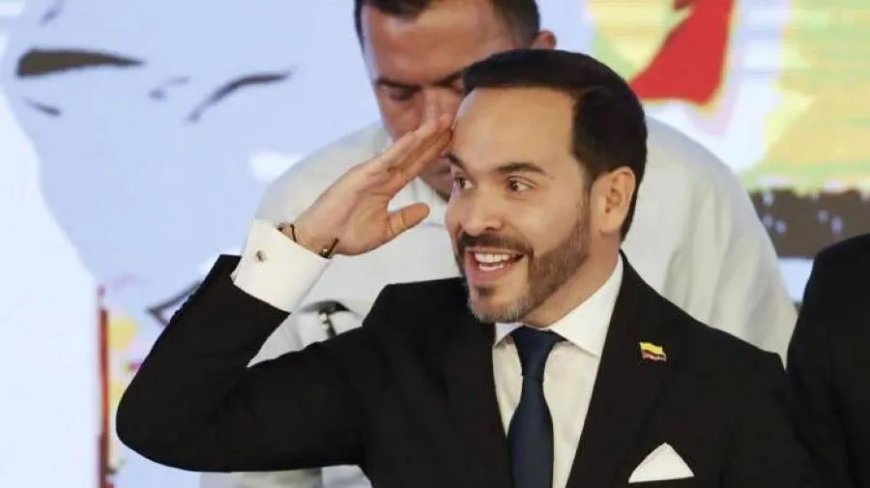 Nieuwe president van Colombia keurt uitlevering van rebellenleiders aan VS goed