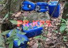 Politie neemt jerrycans met vermoedelijk vliegtuigbenzine in beslag
