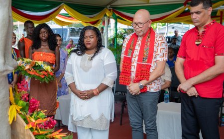 Eerste nationale Heritage Month afgesloten bij monument Mama Sranan