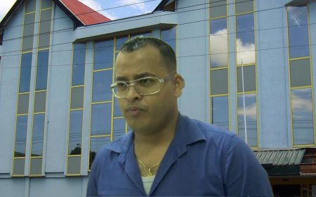 Oemraw: “Minister was vóór mijn non-actiefstelling al bezig iets te orkestreren om mij te ont