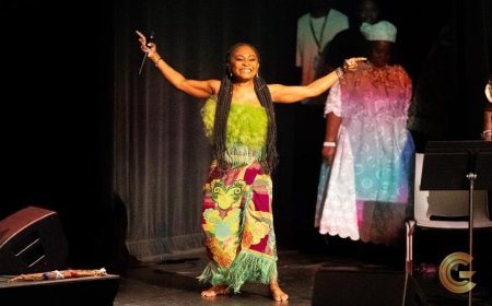 Naks Kawina-Kaseko Loco maakt indruk met unieke theatertournee: ‘Mensen willen meer’