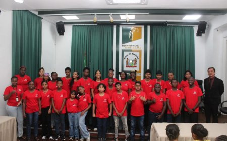 Jongeren maken kennis met Surinaamse rechtspraak