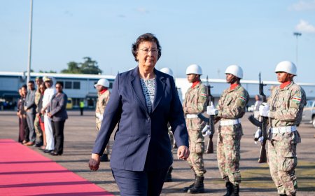 President Simons bij vertrek naar VN: “Wij moeten afhankelijk zijn van regels”