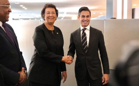 Simons en Jetten bespreken onderwijs, justitie, zorg en economie