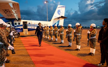 Simons terug in Suriname na VN-missie en gesprekken met Jetten en Mahama