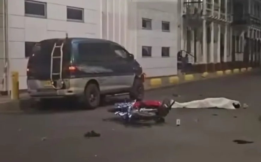 Bromfietser overleden na aanrijding met busje