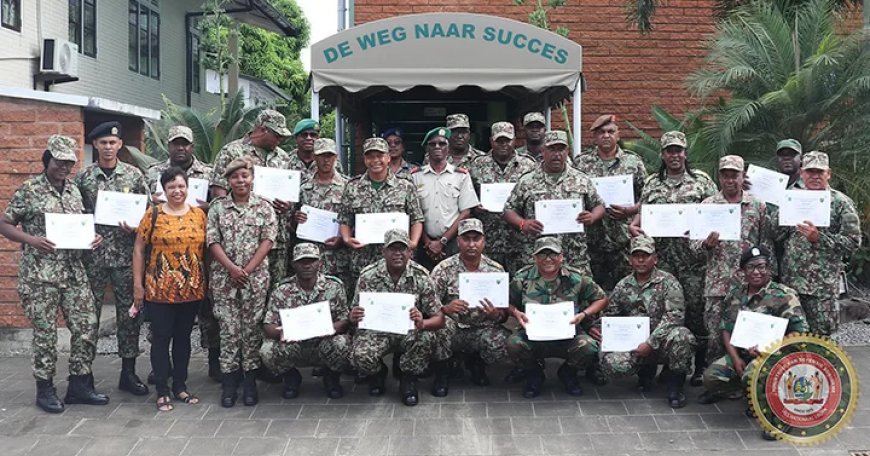 Twintig militairen klaar voor leidinggevende rol als groepscommandant