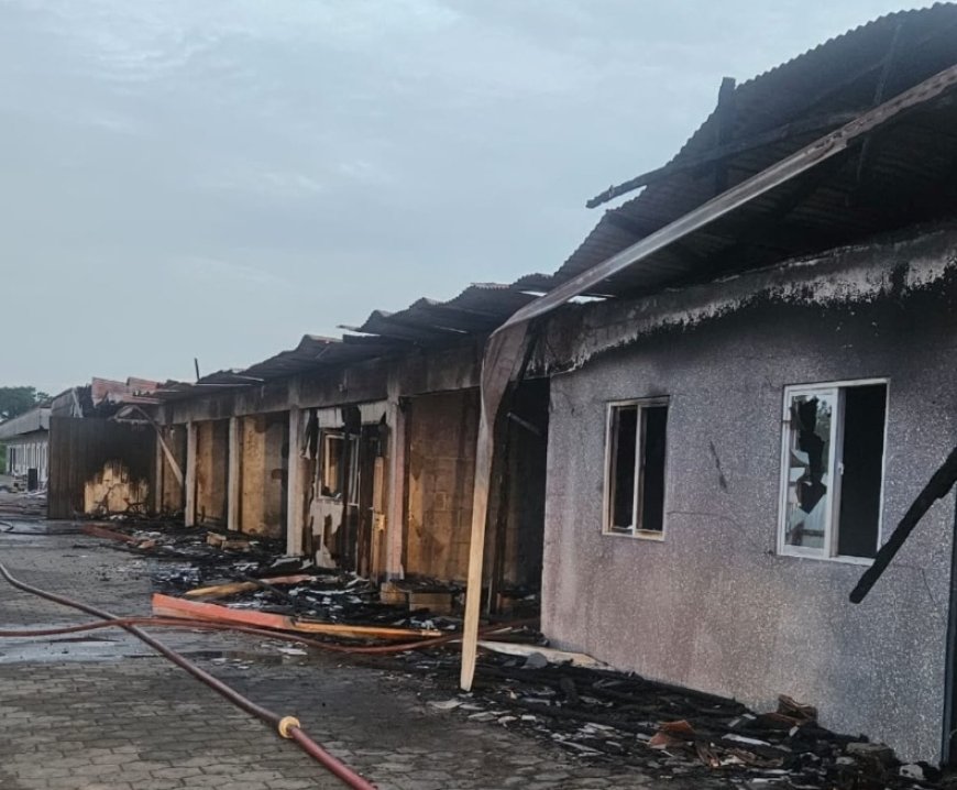 Appartementen door brand vernietigd