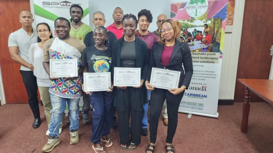 Jongeren uit Boven-Suriname ronden leiderschapstraining succesvol af