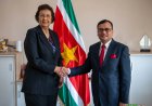 Indiase ambassadeur neemt afscheid van president Simons