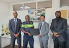Interpol schenkt KPS computer hardware en speciale software