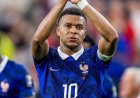 Macron steunt Mbappé in ruzie om meme met China