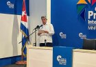  Cuba ontvangt uitgezette diplomaat als held