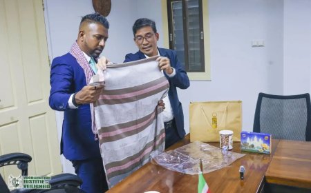 Minister Monorath zoekt samenwerking met Cambodja