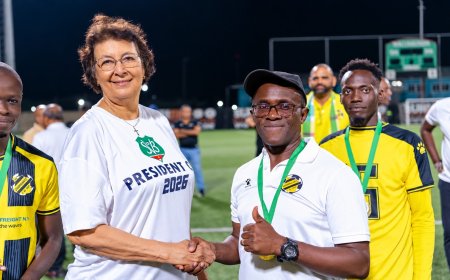 Voorwaarts wint President’s Cup en ontvangt US$ 15.000 van president Simons