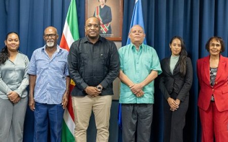 Bouva installeert Raad van Toezicht bij Suriname Diplomaten Instituut