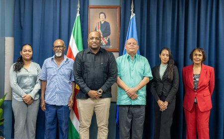 Minister Bouva installeert Raad van Toezicht bij Suriname Diplomaten Instituut