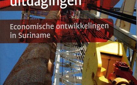 Recensie: Klein land, grote uitdagingen
