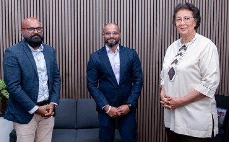 Digicel wil blijven investeren in Suriname en glasvezelnetwerk uitbreiden