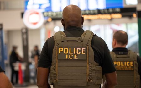 FBI onderzoekt mogelijke brandbomaanval op Amerikaanse immigratiedienst