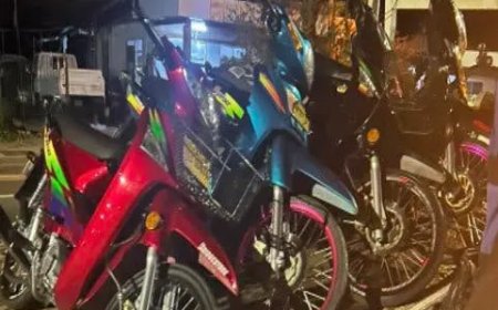 Politie Richelieu treedt op tegen illegale bromfietsraces bij Tamanredjo