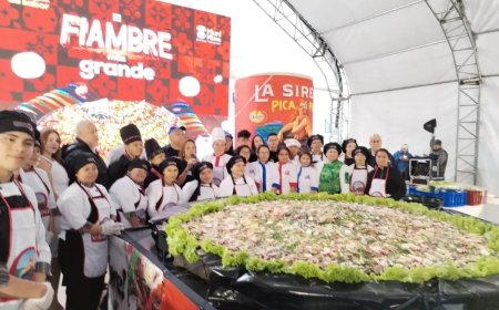 Guatemala: Koks maken enorme salade van bijna tweeduizend kilo