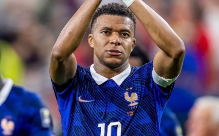 Macron steunt Mbappé in ruzie om meme met China
