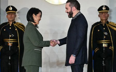 President Peru bezoekt El Salvador