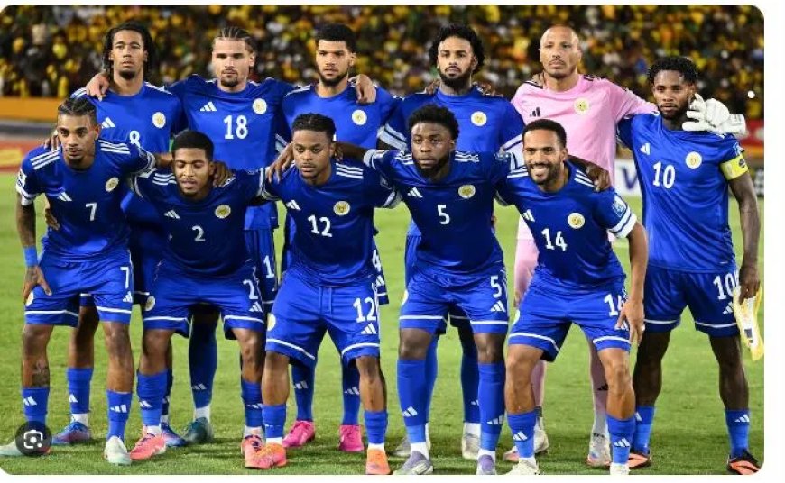 Advocaat leidt Curaçao voor het eerst naar kwartfinales