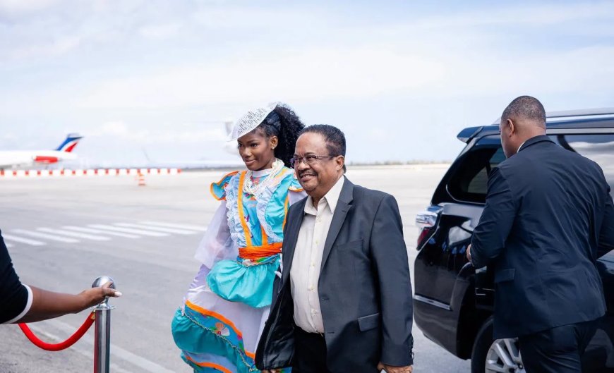 Vicepresident Rusland naar Curaçao vertrokken, publiek pas kort vooraf geïnformeerd