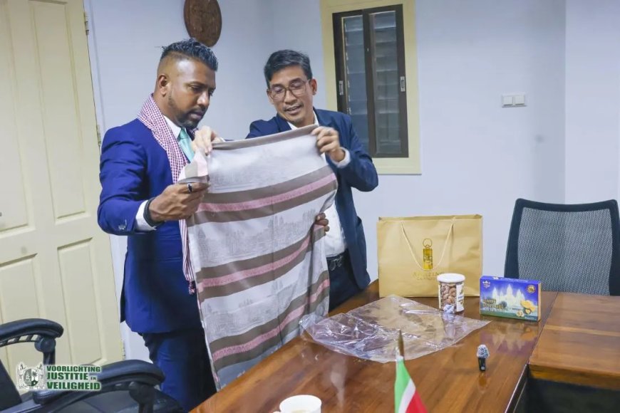 Minister Monorath zoekt samenwerking met Cambodja