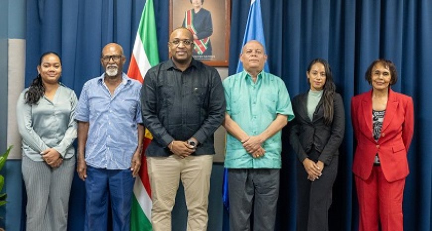 Bouva installeert Raad van Toezicht bij Suriname Diplomaten Instituut
