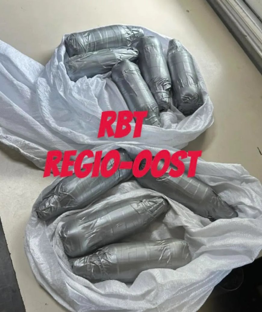 9 petflessen met kwik in auto aangetroffen bij controlepost Stolkertsijver