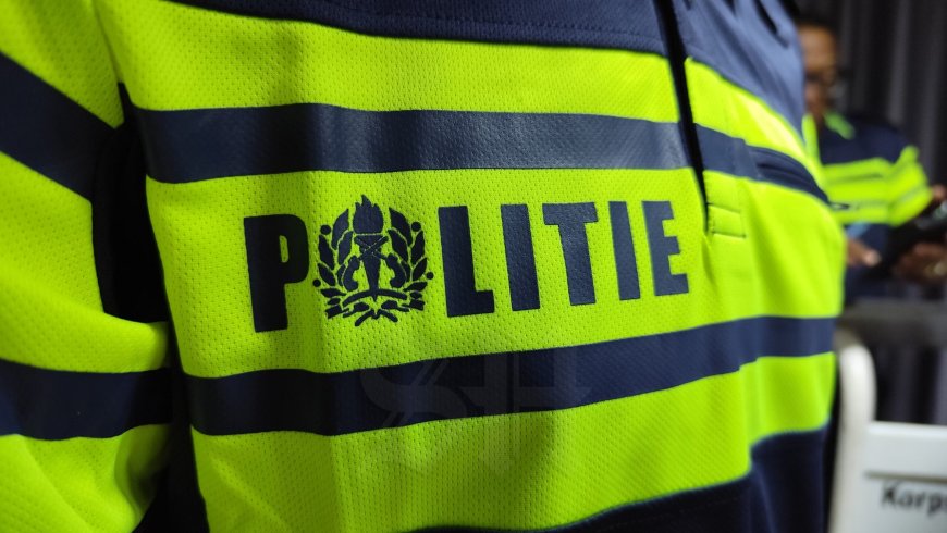 Negen flessen kwik verstopt in rijstzakken onder autostoelen bij Stolkertsijver