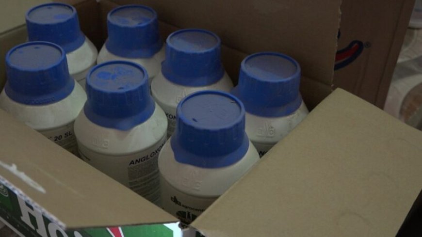 ECD en LVV nemen landbouwchemicaliën in beslag; vervallen partij vernietigd
