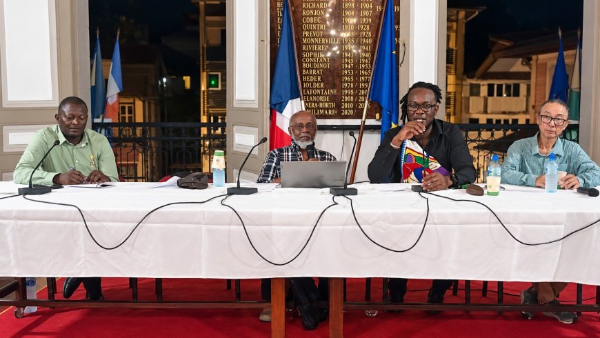 Marrondeskundige Pakosi in Cayenne: “Awasa is van de Aluku’s, niet van de Aucaners”