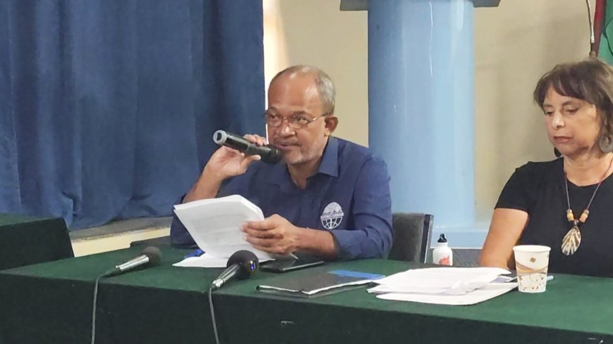 Van Kanten: Suriname totaal niet voorbereid op grootschalige bosbranden
